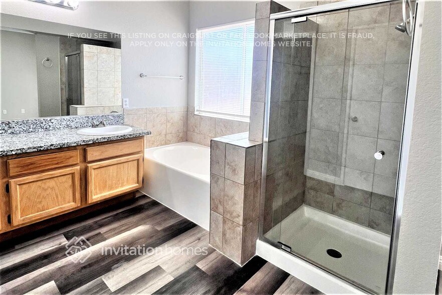 Building Photo - 436 Tiger Lily Way