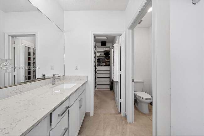 Building Photo - 4349 Veleiros Ave