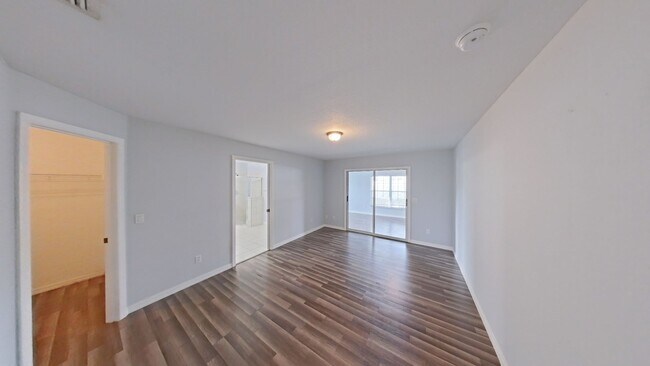 Building Photo - Beautiful 3 Bedroom Home for Rent in Hidden Lake – SW Ocala