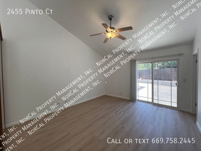 Building Photo - 2455 Pinto Ct