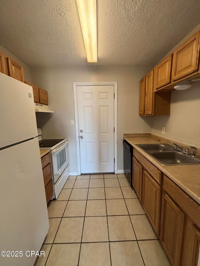Building Photo - 3807 Biltmore Dr