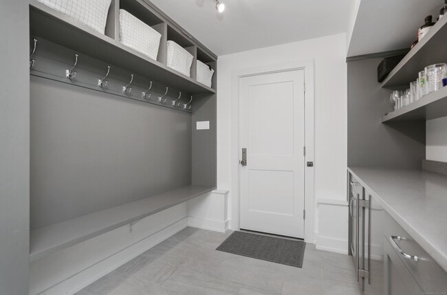 Building Photo - 28 Norwalk Ave