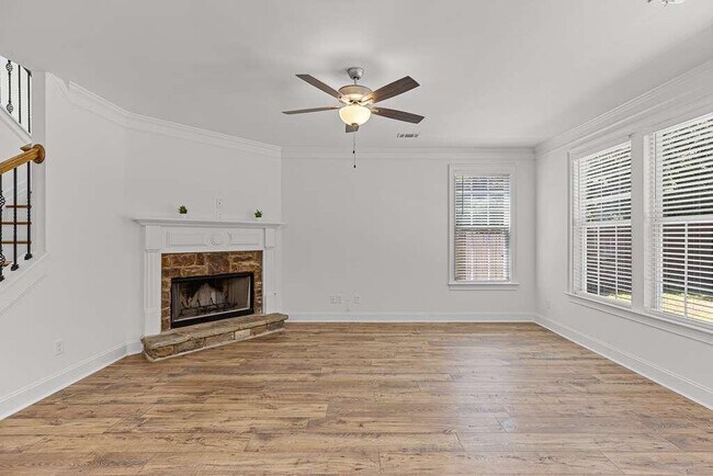 Building Photo - 3206 Montauk Hill Dr