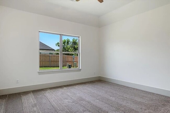 Building Photo - 11628 NW 105th St