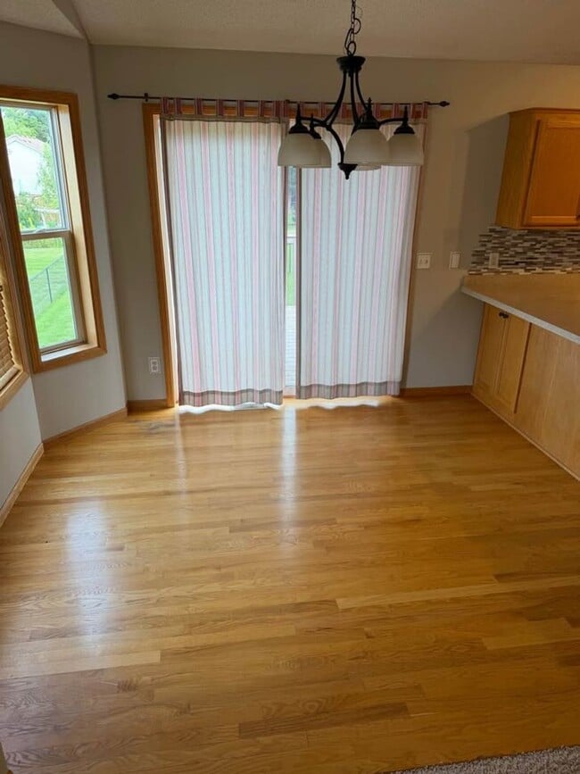 Building Photo - 908 Firethorne Trail