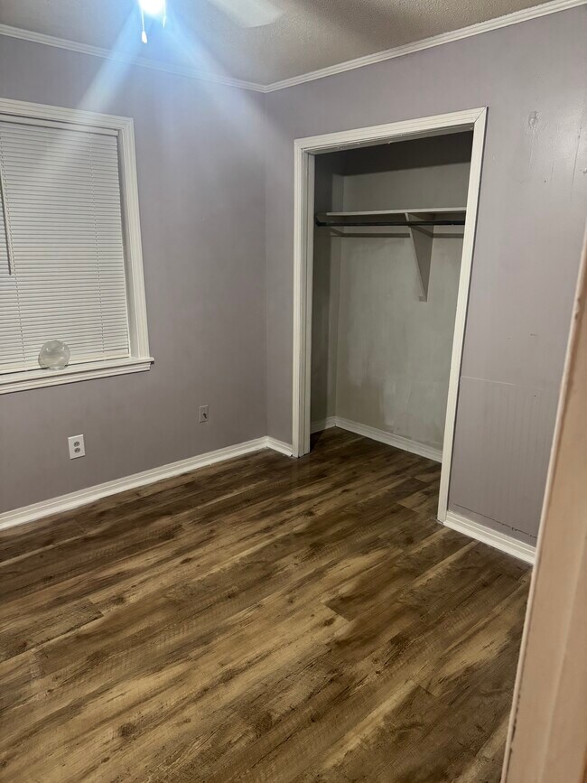 Building Photo - 3113 Beasley Dr