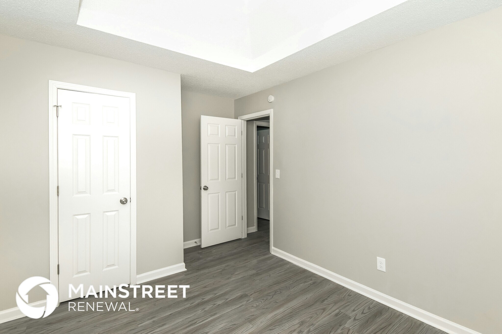 Building Photo - 987 Brisley Cir