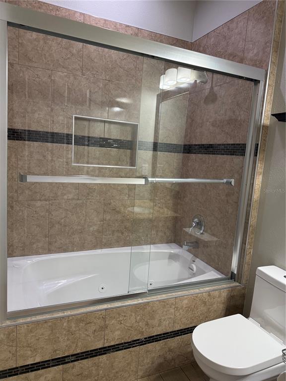 Building Photo - 8835 Hinsdale Heights Dr