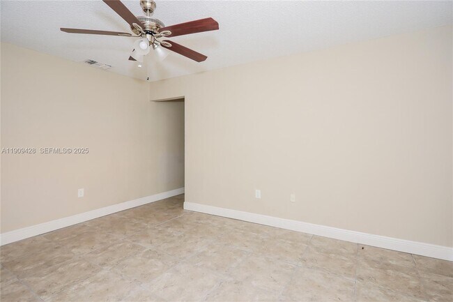 Building Photo - 18954 NW 63rd Ct Cir