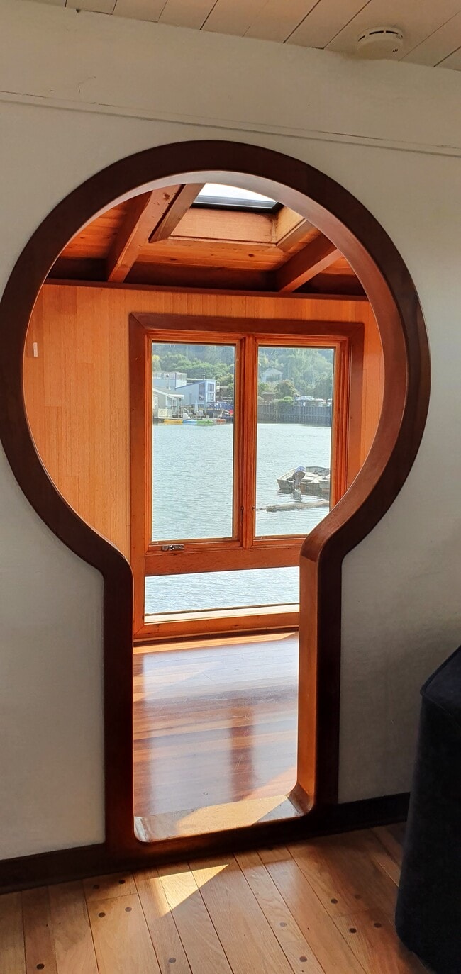 Building Photo - 12 A Dock