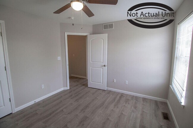 Building Photo - 1507 Bodie Dr