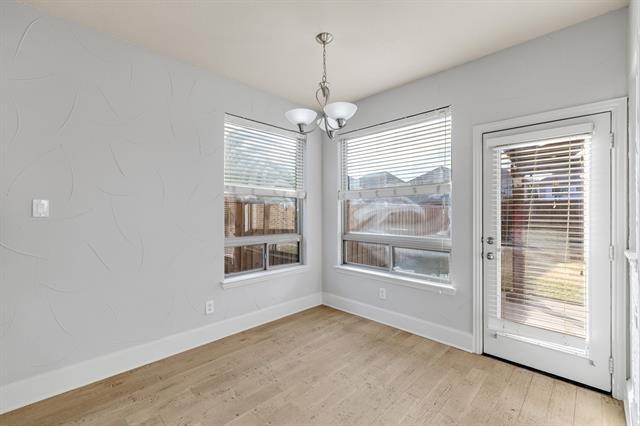 Building Photo - 5629 Hampshire Dr