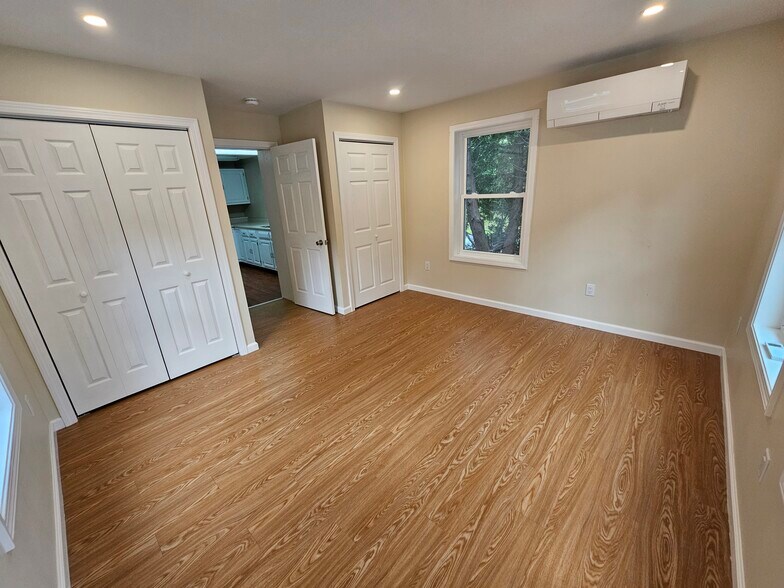 Building Photo - 173 Pearl St