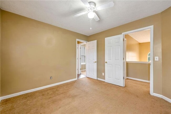 Building Photo - 4392 Windmoor Dr NW