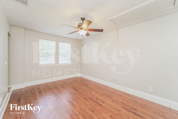 Building Photo - 3509 Thornbrook Pl