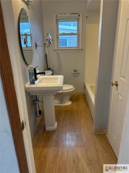 Building Photo - 143 Fiat Ave