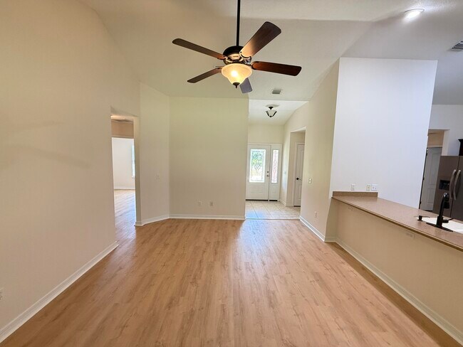Building Photo - 1681 Village Pkwy