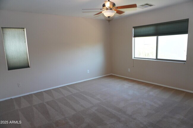 Building Photo - 3643 E Hyatt Ln