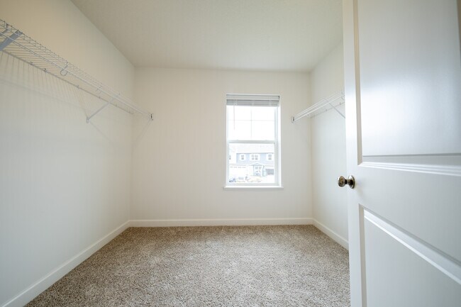 Building Photo - 15142 Archdale Ln