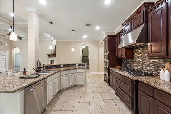 Building Photo - 9915 Rochs Hill Ct