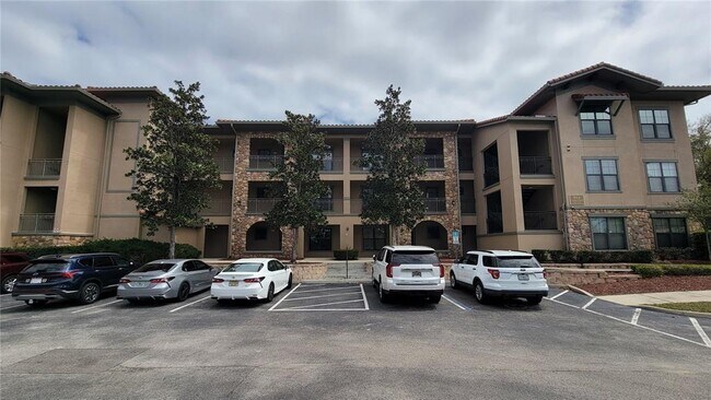 Building Photo - 914 Charo Pkwy