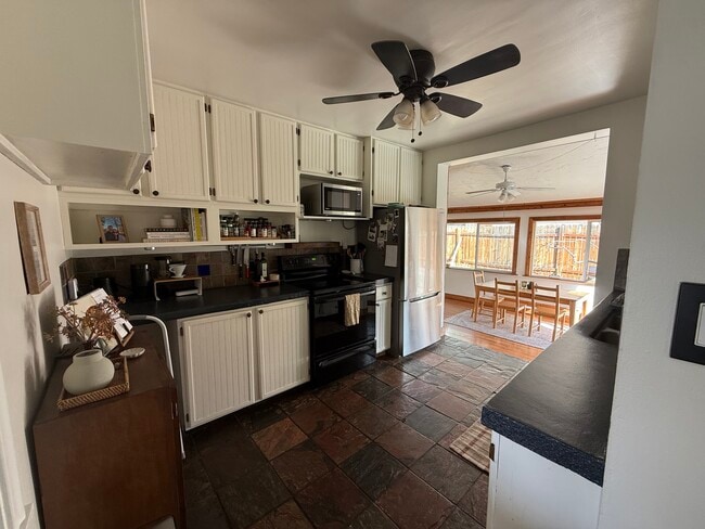 Building Photo - 3573 S 2300 E