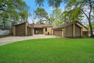 Building Photo - 84 April Wind Dr S