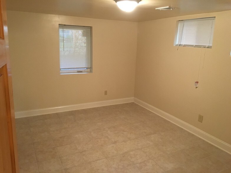 Bedroom 2 - 1210 Delafield Pl NW