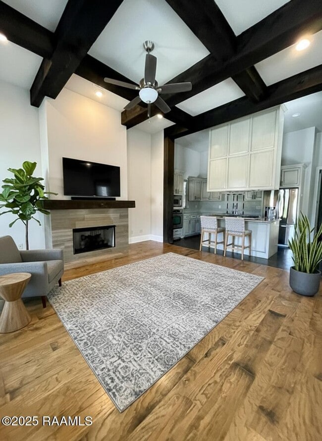 Building Photo - 218 Brightwood Dr