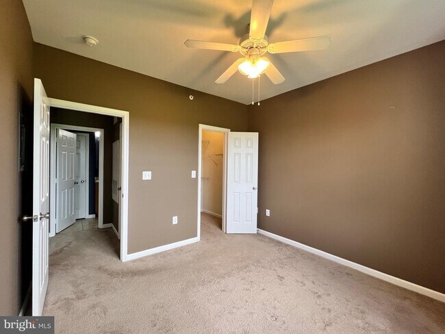 Building Photo - 13501 Derry Glen Ct