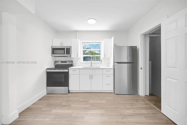 Building Photo - 503 NW 47th Terrace