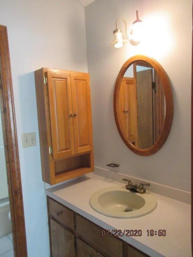 Building Photo - Charming 2 Bedroom in Fort Walton Beach!