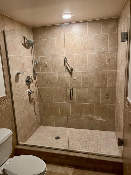 Building Photo - 10445 Wilshire Blvd