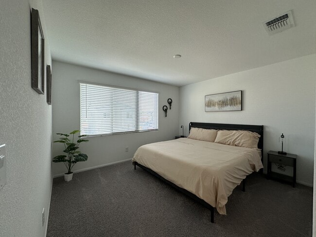Building Photo - 7854 Lacemaker Ct