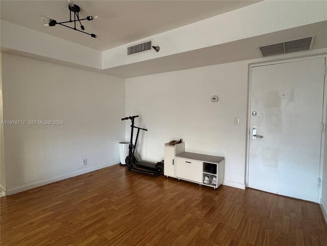 Building Photo - 3300 NE 191st St