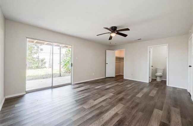 Building Photo - 5831 Caldicote St