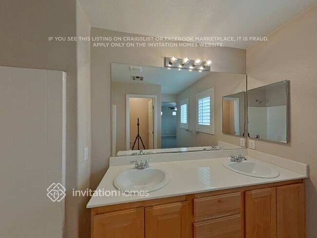 Building Photo - 6953 Dancing Cloud Ave