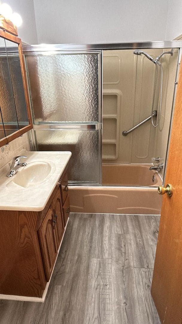 Building Photo - 3 Bed 1 Bath Single Family Home in Gary!