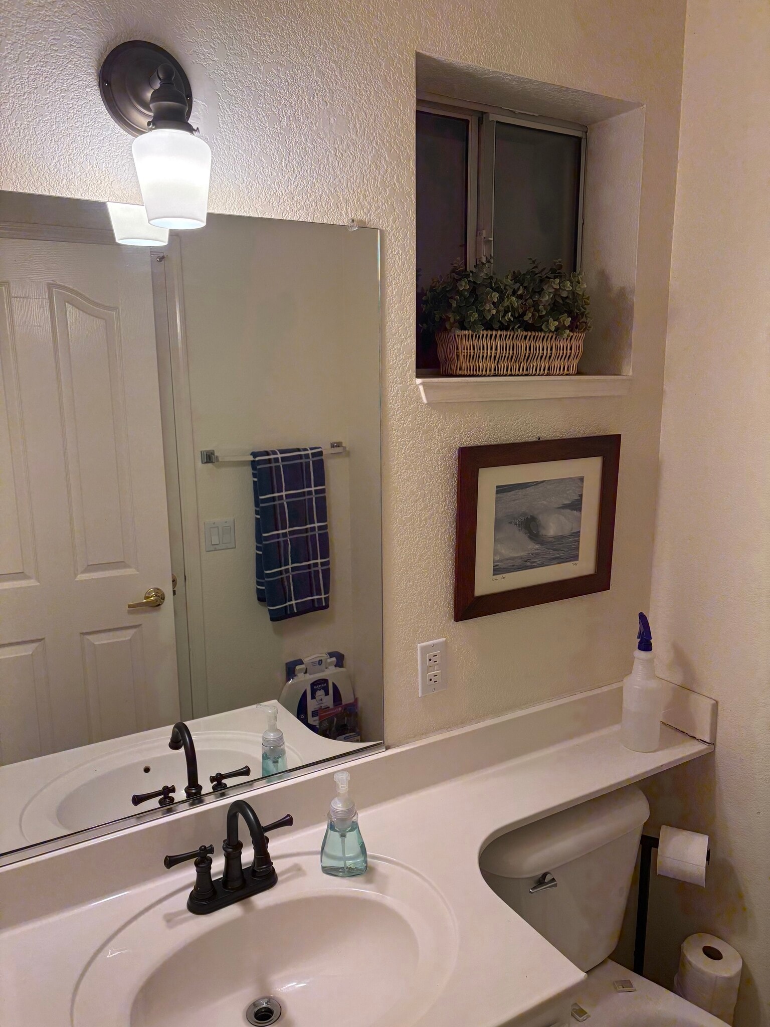 Building Photo - 4015 N 150th Ln