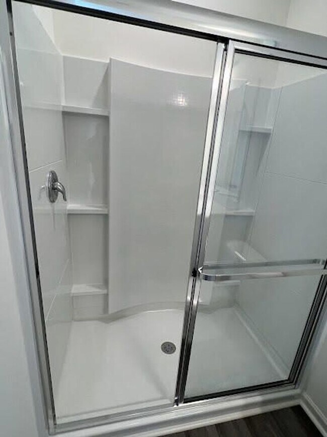 Building Photo - 3 Bedroom in Pender Woods, Cane Bay