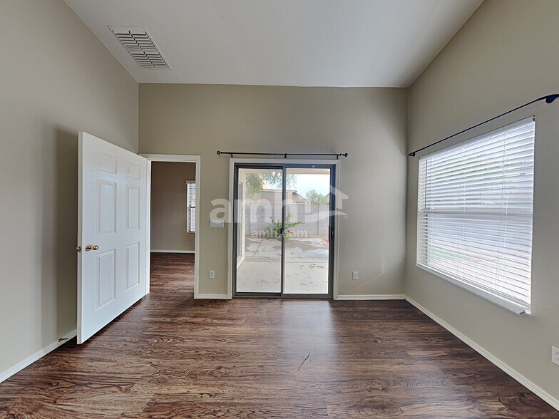 Building Photo - 13369 W Evans Dr