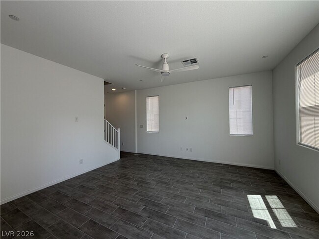 Building Photo - 75 Corzine Cliffs Ct