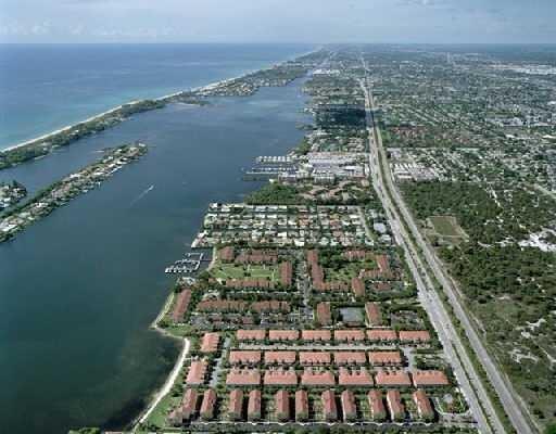 Building Photo - 123 Yacht Club Way
