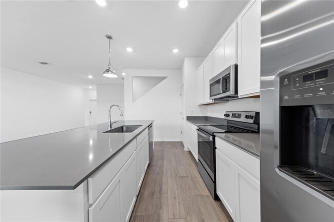 Building Photo - 15633 Water Spring Blvd