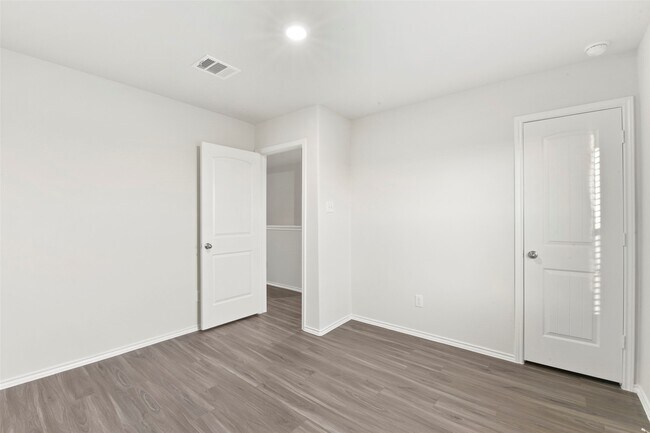Building Photo - 17135 Hailey Harbor Dr