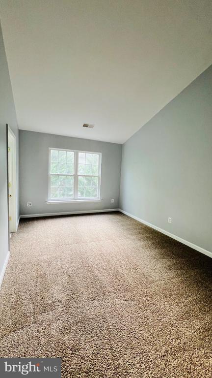 Building Photo - 7566 Grey Goose Way