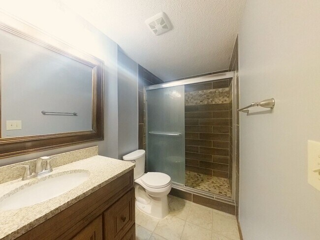 Building Photo - 4 Bedroom Wichita House - Maize School Dis...