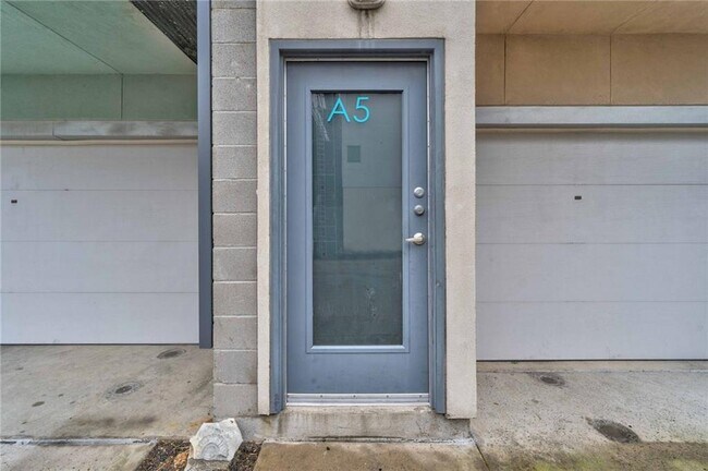 Building Photo - 4801 S Congress Ave
