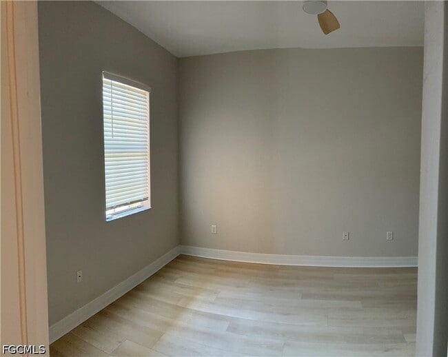 Building Photo - 9809 Boraso Way