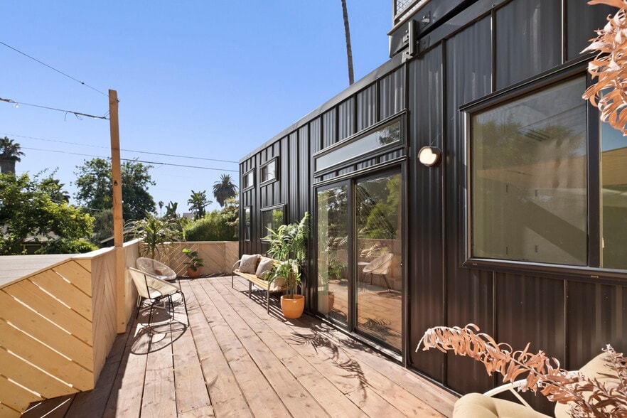 Building Photo - 1570 Myra Ave